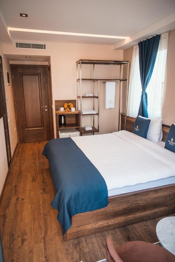 Monarch Boutique Hotel Prizren Ngoại thất bức ảnh