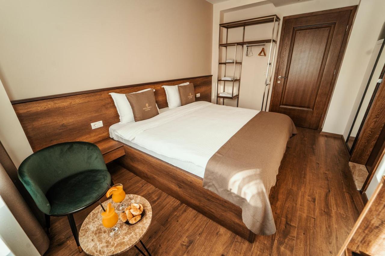 Monarch Boutique Hotel Prizren Ngoại thất bức ảnh