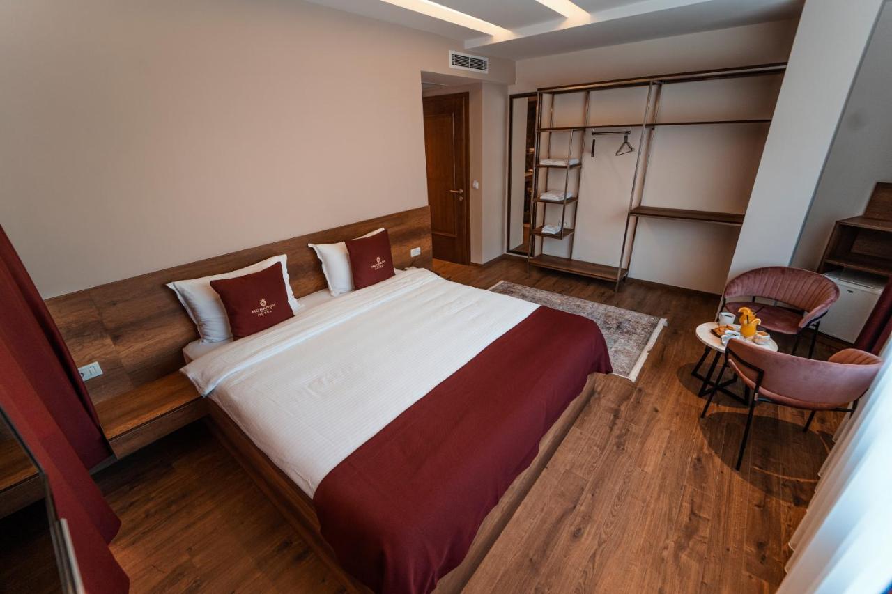 Monarch Boutique Hotel Prizren Ngoại thất bức ảnh