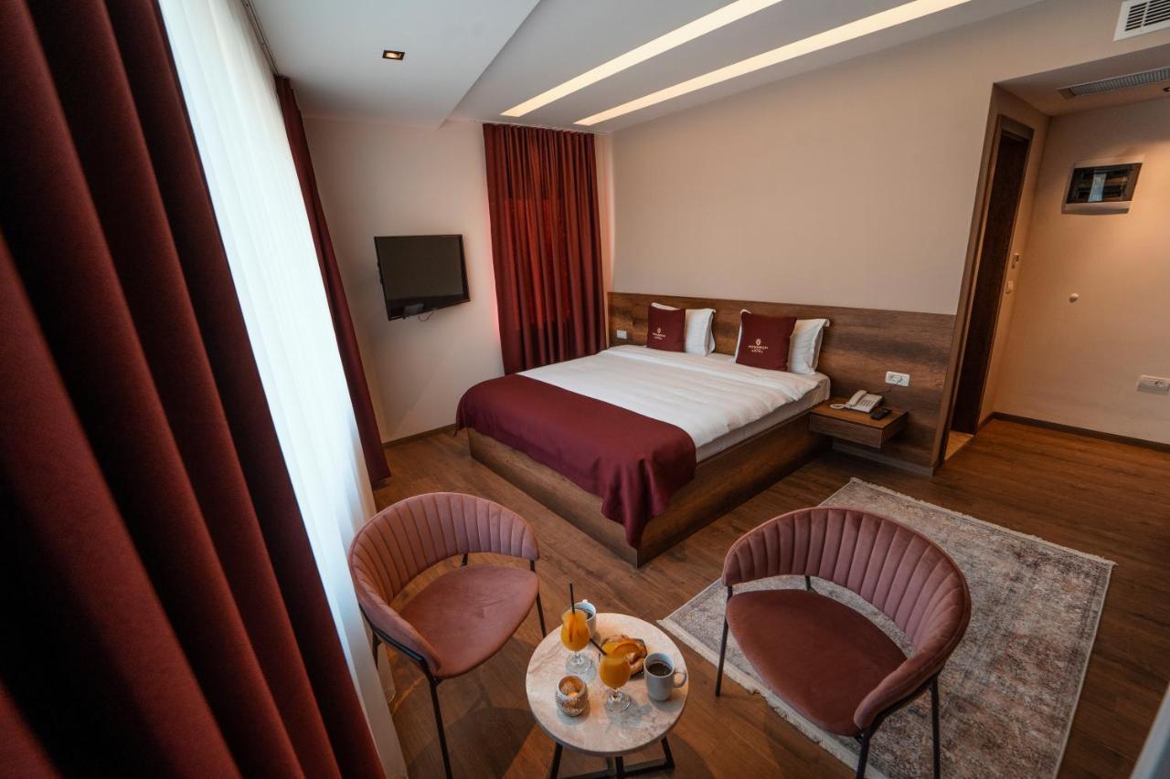 Monarch Boutique Hotel Prizren Ngoại thất bức ảnh